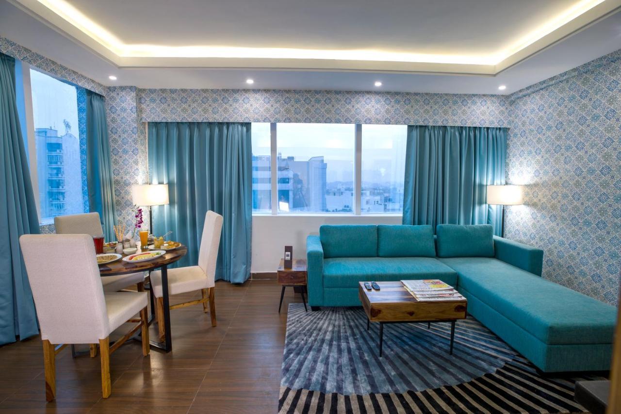 Regenta Central Noida, Sector 49 Екстериор снимка